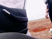 UNCUT PISSING OUTDOOR - MIJANDO NA BEIRA DA ESTRADA