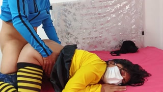 Humble salesman ends up having sex in the bedroom with a horny woman