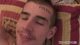 Bisexual chav breeds with large penis