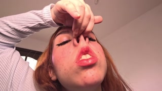 I PUT MY PIG NOSE