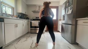 Leggings to Thong Twerk in Kitchen