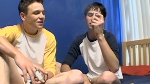 Boys-Smoking.com - Shane Allen & Jeremiah Johnson tickle