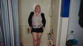 Clubdinasky - After Work Shower Fun