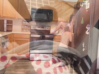 Lewd Housewife Rewarded After Cleaning the Kitchen
