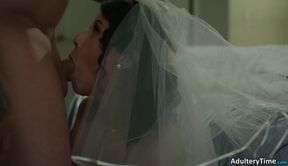 Wife Penelope Cuckolds Hubbby With Man