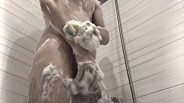 Hot Teen Takes a Shower with Foam / Hot / Big Dick