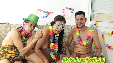 Carnaval 2025 festinha muito top com muito sexo. Com dandara morais e myke brazil e ulisseovafabundo