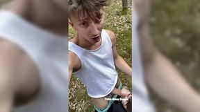 Wild outdoor blowjob: Twink slurps up big cumload in the forest!