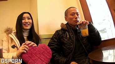 Jav threesome fucking a sexy japanese girl to fill her wet pussy of creampie