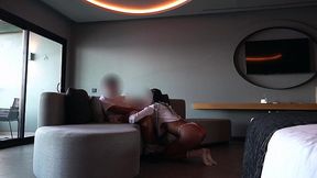 Amateur German MILF gives a deepthroat and gets a happy ending