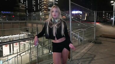 My boyfriend cheat on me, I find two strangers to fuck me and call him on FaceTime (cuckold/dp)