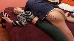 Young Step-mom in Yoga Pants: Ignoring Step-son Dry Hump Pt2