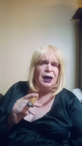 Part 3 - BBW TV discussing her many years in the BDSM and Kink world