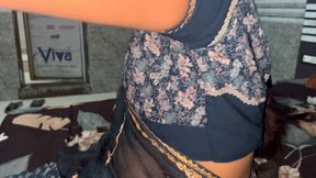 Hot bhabhi vs devar full enjoy in hotel