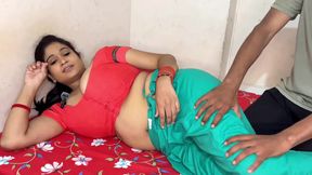 City Landlady Aunty Got Foot Massage and Big Ass fucking with Tenant Boy in Hindi Audio