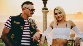 ”Kenna James - 3rd Wheel”