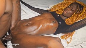 Ebony skinny MILF amateur porn