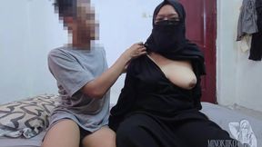 My Hijab Sister in Law Misunderstood About A Foot Massage - Minokiiko