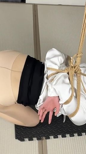 Japanese-style Anti-tie Saliva Collection