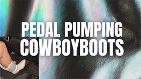 cracking in cowboy boots