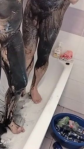 Amateur Couple Takes a Bath, Wife with Hairy Pussy, Big Ass, Big Tits.