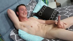 Harrison's Massive Dick Blows Load All Over His Shirt - ChaosMen