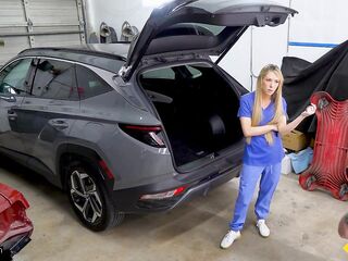 Roadside - Ashley Tee Gets Her Car And Her Cunt Worked On