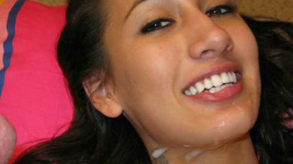 I'm 18 and I Like to Suck Dick!