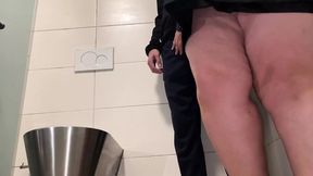 She couldn't help herself and squirted juices all over mother-in-law's curvy thigh.