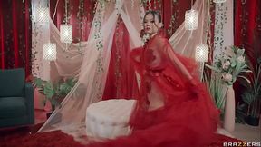 Lulu'_s Lair of Lust - Lulu Chu / Brazzers  / stream full from www.brazzers.promo/lair