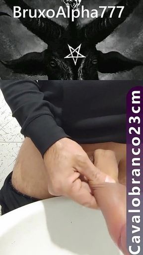 Peeing and Clapping with a Stick