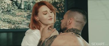 Lola Red - Tempting Touch - Lola