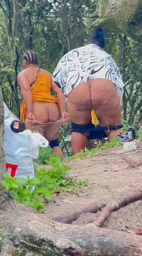 Mzansi big booty pissing spy public