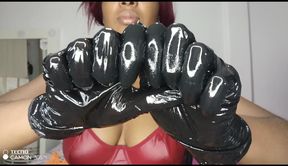 ASMR: Great shine in black latex gloves.