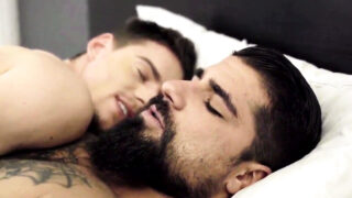 Młody, chudy Amerykanin Lev Ivankov i Ryan Bones, ruchani analnie