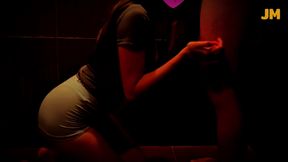 Oun Kitty asked me to have sex in the bathroom and turned off the light She suck my penis like she was eating ice (02 April 26)