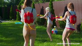 Blowjob orgy outdoors with teen babes