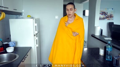 Pregnant woman caught in missionary passion with creampie climax