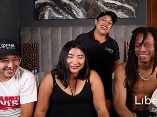 Large-assed hotwife banged by a ebony chap with a biggest ramrod