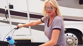 Kelly Madison - Iphone Camping 2 - Starring