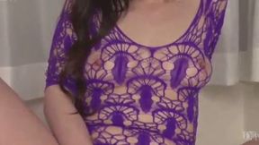 Enami Ryu Gets Horny While Posing for Stills - Exciting Masturbation Scene Revealed!