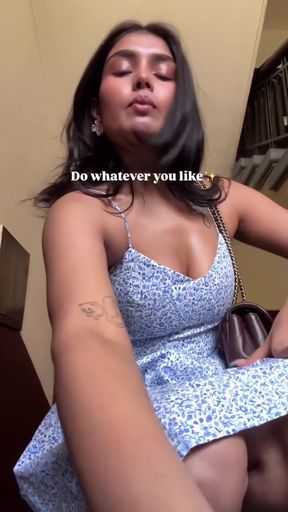 Cute Indian girl shows off her pretty ass in panties