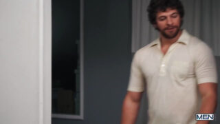 Michael Jackman delivers a hot blowjob then takes it up the ass