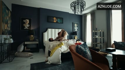 EBONY MILF RIDING BBC 2