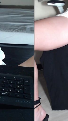 Unforgettable moment from &quot;Livecam - Jerk Off Together DELUXE&quot;