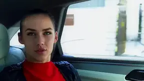 Leila and Jade have a little secret... - Jacquie et Michel TV