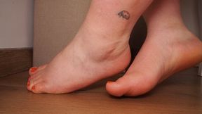 #3 Worship my divine feet