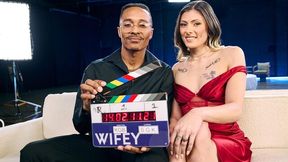 Wifey featuring Lola Riley and Hollywood Cash's straight hair video