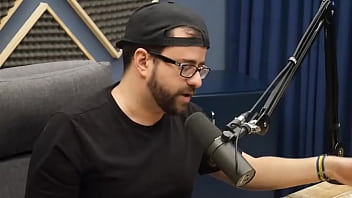 IZZY NOBRE - Flow Podcast #80