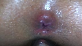 Dando a boceta com vibrador no Cu